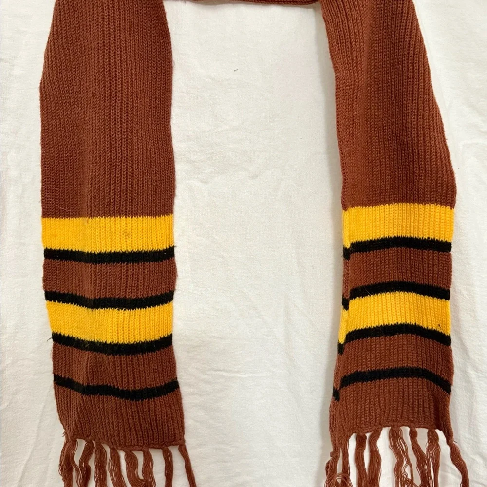 Vintage 1970s Knit Scarf Brown Gold Stripe Fringe Retro Mod Kelso style EUC